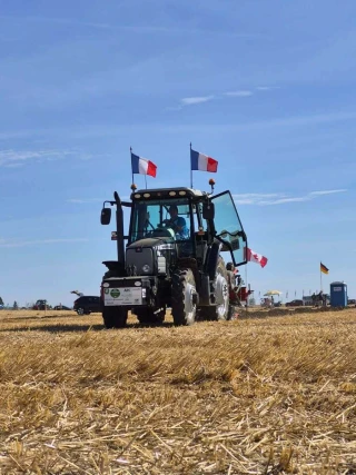 Mathieu Cormorèche au sommet de la planète labour