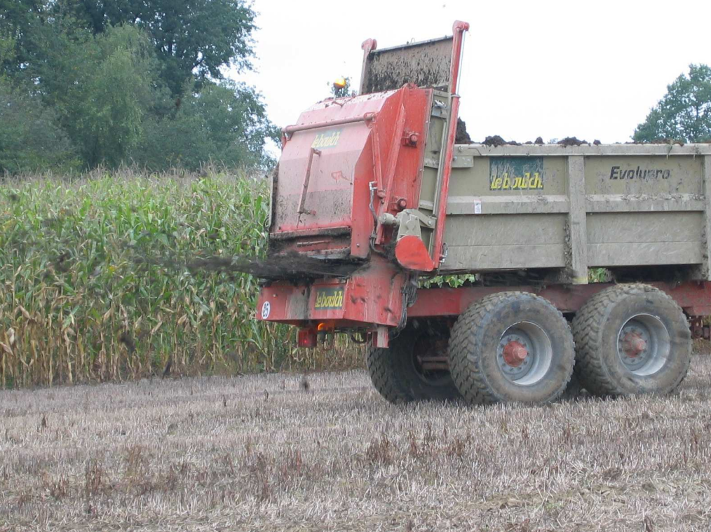 Épandage des boues de la ville de Bourg : partenariat gagnant-gagnant entre les collectivité et agriculteurs