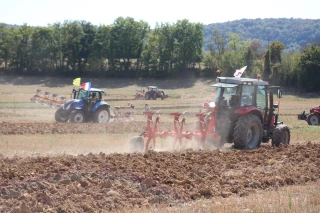 Concours de labours : Romain Grillat et Mathieu Carrier en tête