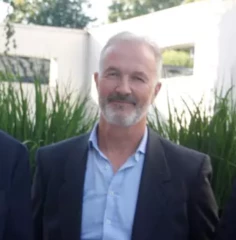 Gènes diffusion et Apis diffusion fusionnent