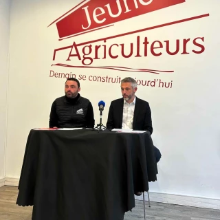 Jeunes agriculteurs pousse à la planification agricole